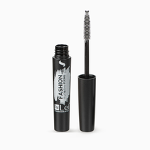 Fashion Lash display